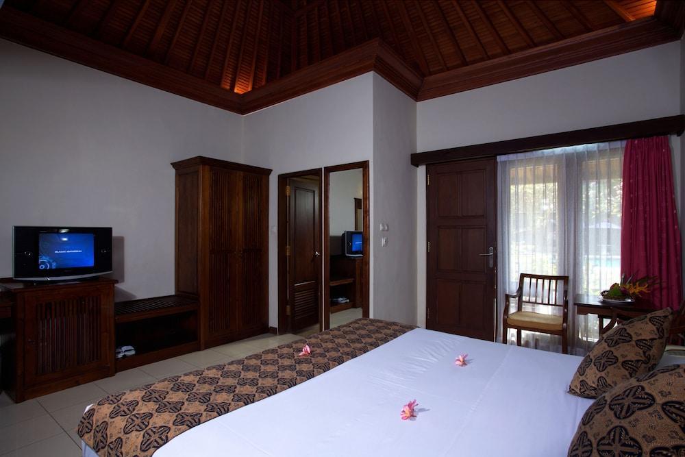 Puri Dalem Hotel Sanur Exterior photo