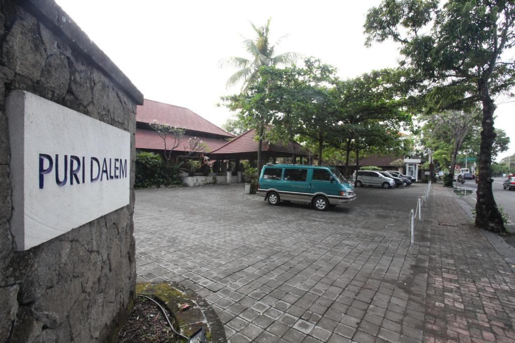 Puri Dalem Hotel Sanur Exterior photo