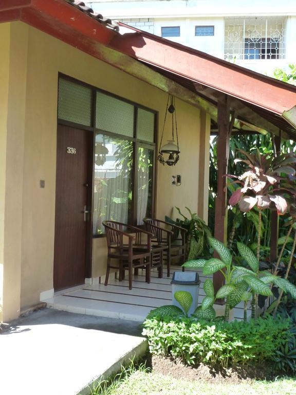 Puri Dalem Hotel Sanur Exterior photo