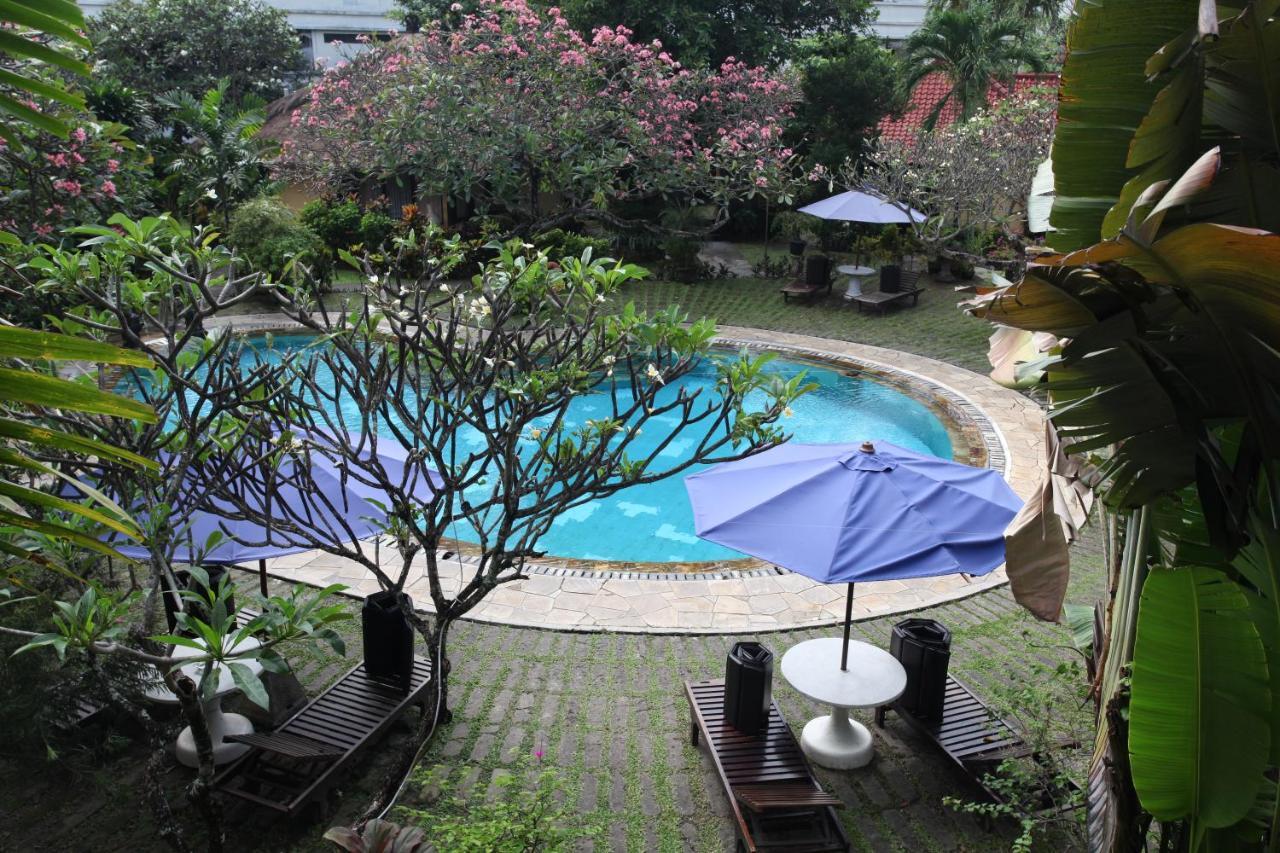 Puri Dalem Hotel Sanur Exterior photo